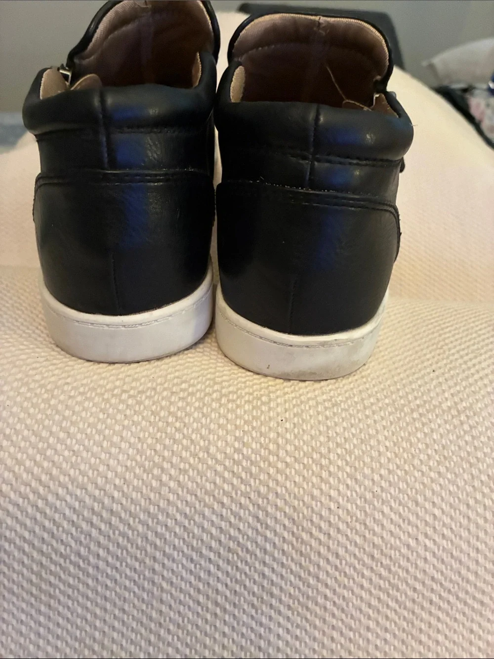 LifeStride Eden Men's Black Leather Slip-On Sneakers w/ Side Zip